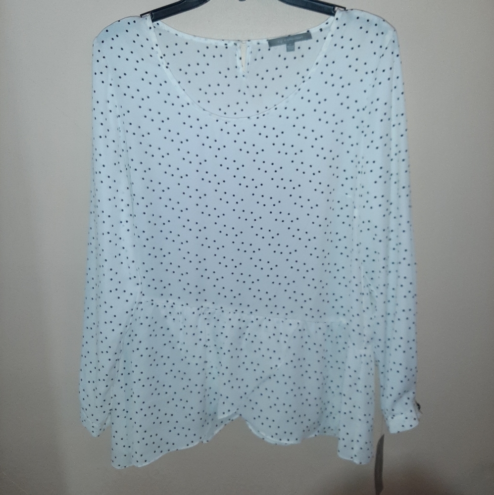 NWT! NY Collection polka dot blouse